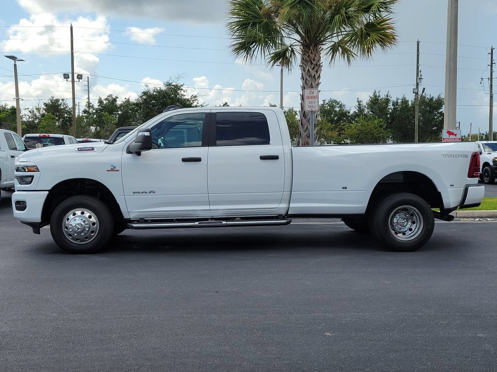 New 2026 RAM 3500 Big Horn AWD/4WD image 4