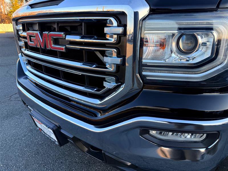 Used 2016 GMC Sierra 1500 SLT w/ Suspension Package, Off-Road AWD/4WD image 7
