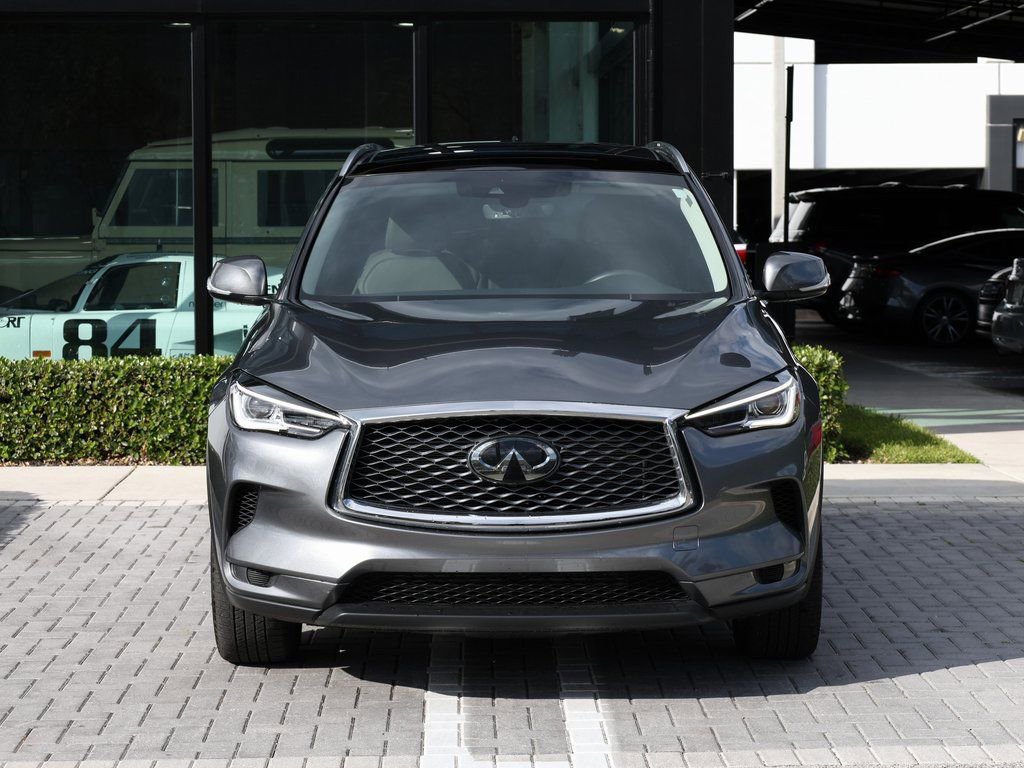 Certified 2025 INFINITI QX50 Luxe image 3