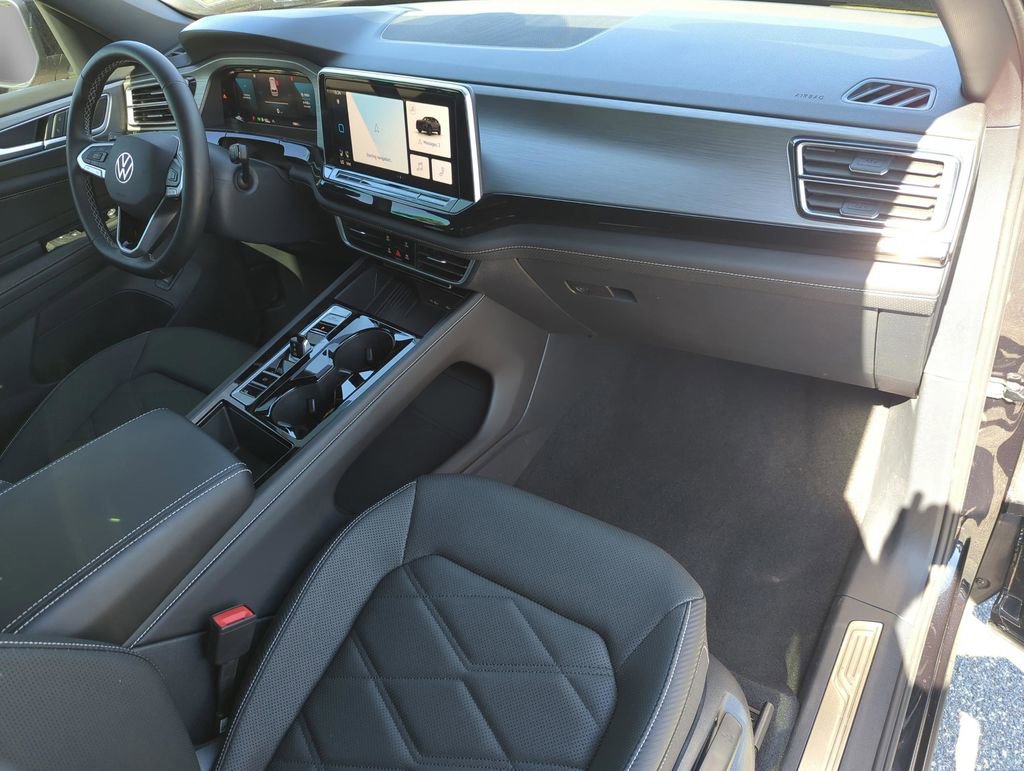 New 2025 Volkswagen Atlas Cross Sport SE image 23
