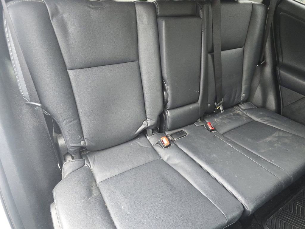 Used 2014 Toyota RAV4 Limited w/ Technology Package AWD/4WD image 20