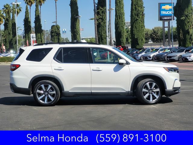 Used 2023 Honda Pilot Elite image 4