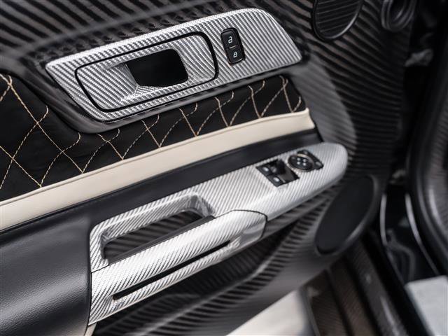 Used 2022 Ford Mustang Shelby GT500 w/ Carbon Fiber Track Pack image 29