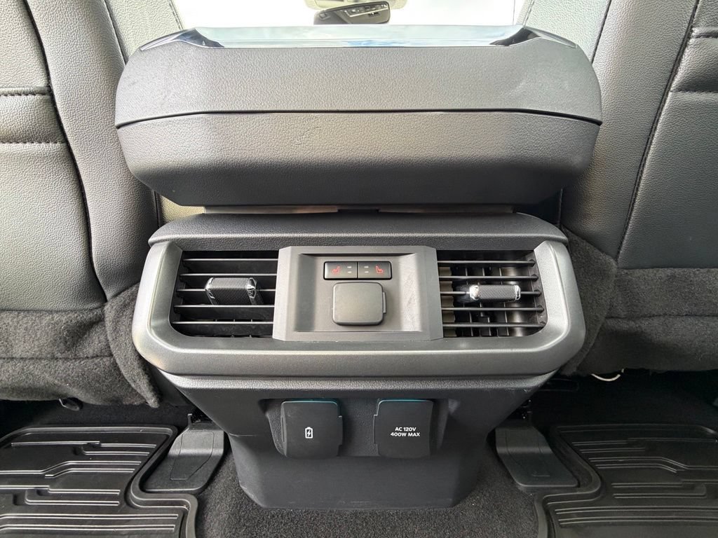 Used 2024 Ford F150 Lariat w/ Equipment Group 502A High AWD/4WD image 8