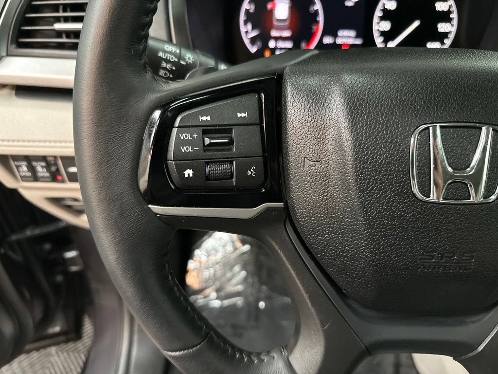 Used 2026 Honda Odyssey EX-L image 14