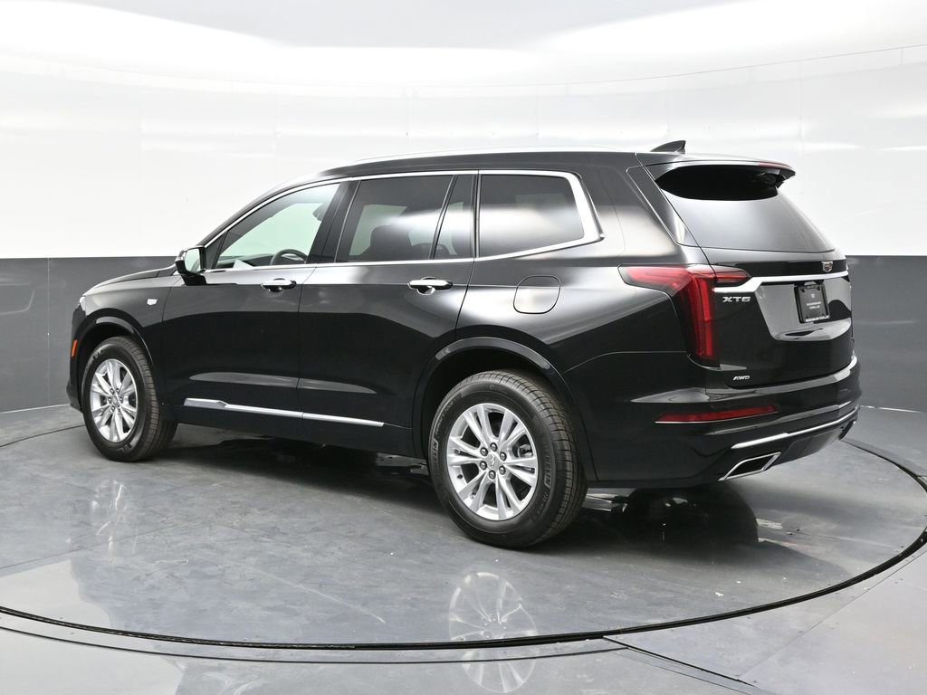 New 2025 Cadillac XT6 Luxury w/ LPO, Floor Liner Package AWD/4WD image 4
