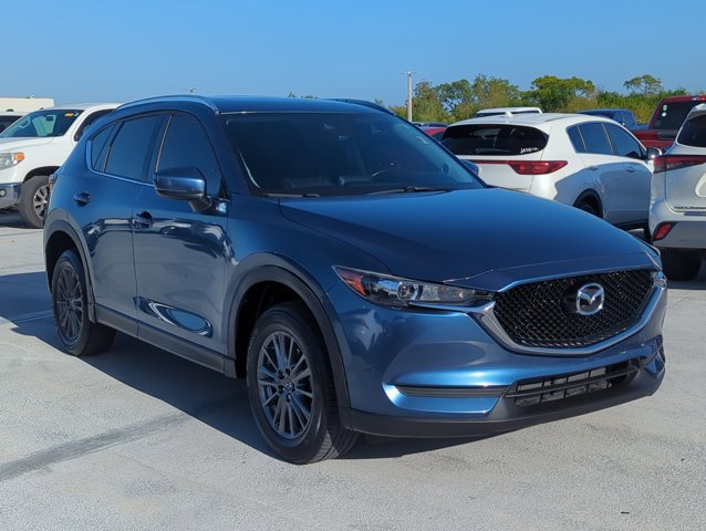 Used 2017 MAZDA CX-5 Touring w/ Preferred Equipment Package FWD image 3