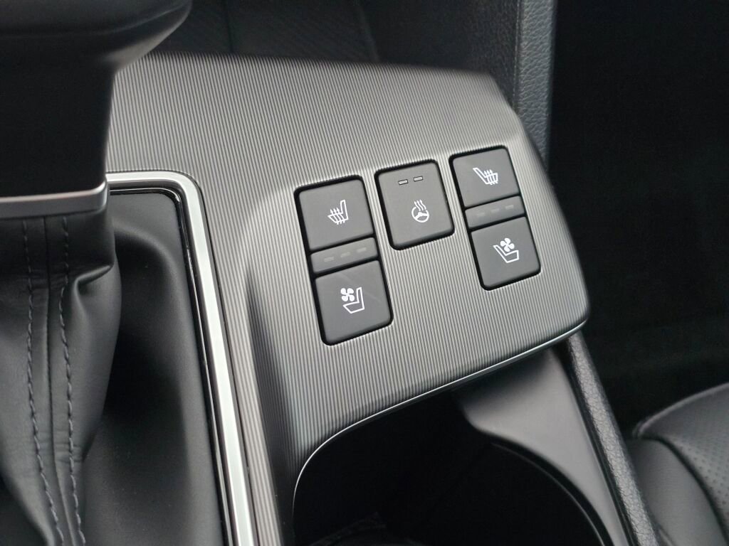 Used 2026 Kia Sportage SX image 35