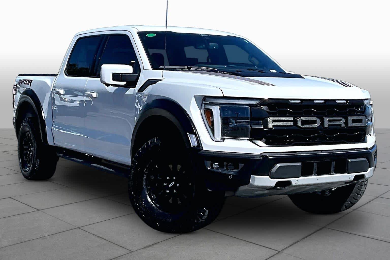 Used 2025 Ford F150 Raptor AWD/4WD image 3