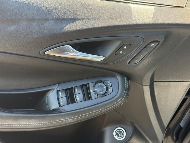 Used 2023 Buick Encore GX Essence w/ Advanced Technology Package FWD image 16