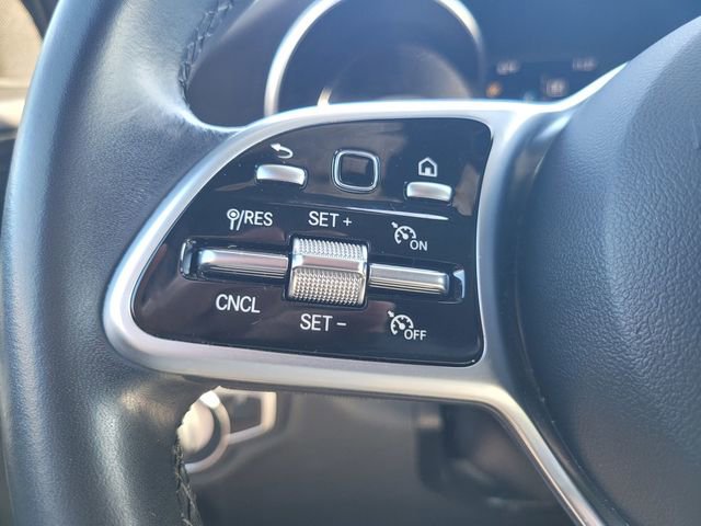 Used 2022 Mercedes-Benz GLC 300 4MATIC image 27