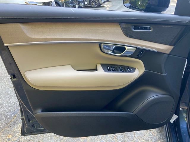 New 2026 Volvo XC90 B6 Ultra w/ Lounge Package image 12