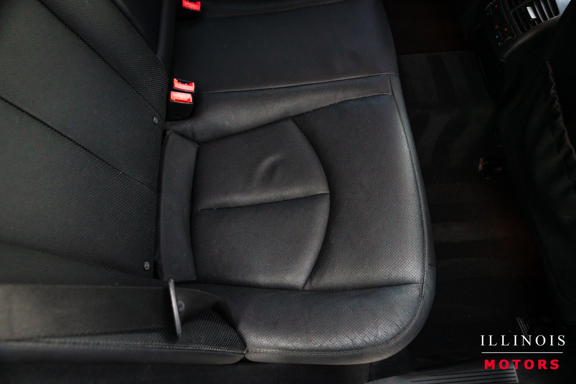 Used 2007 Mercedes-Benz E 550 Sedan image 33