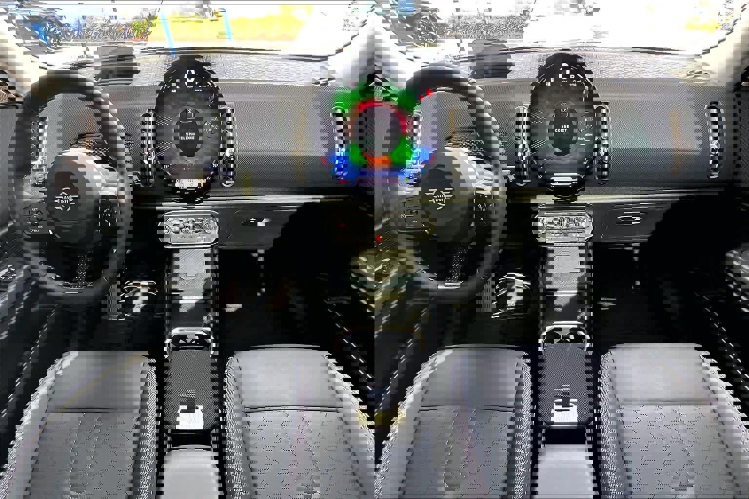 Used 2025 MINI Cooper Countryman S w/ Comfort Package Max image 16