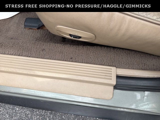 Used 2002 Mercury Grand Marquis GS image 18