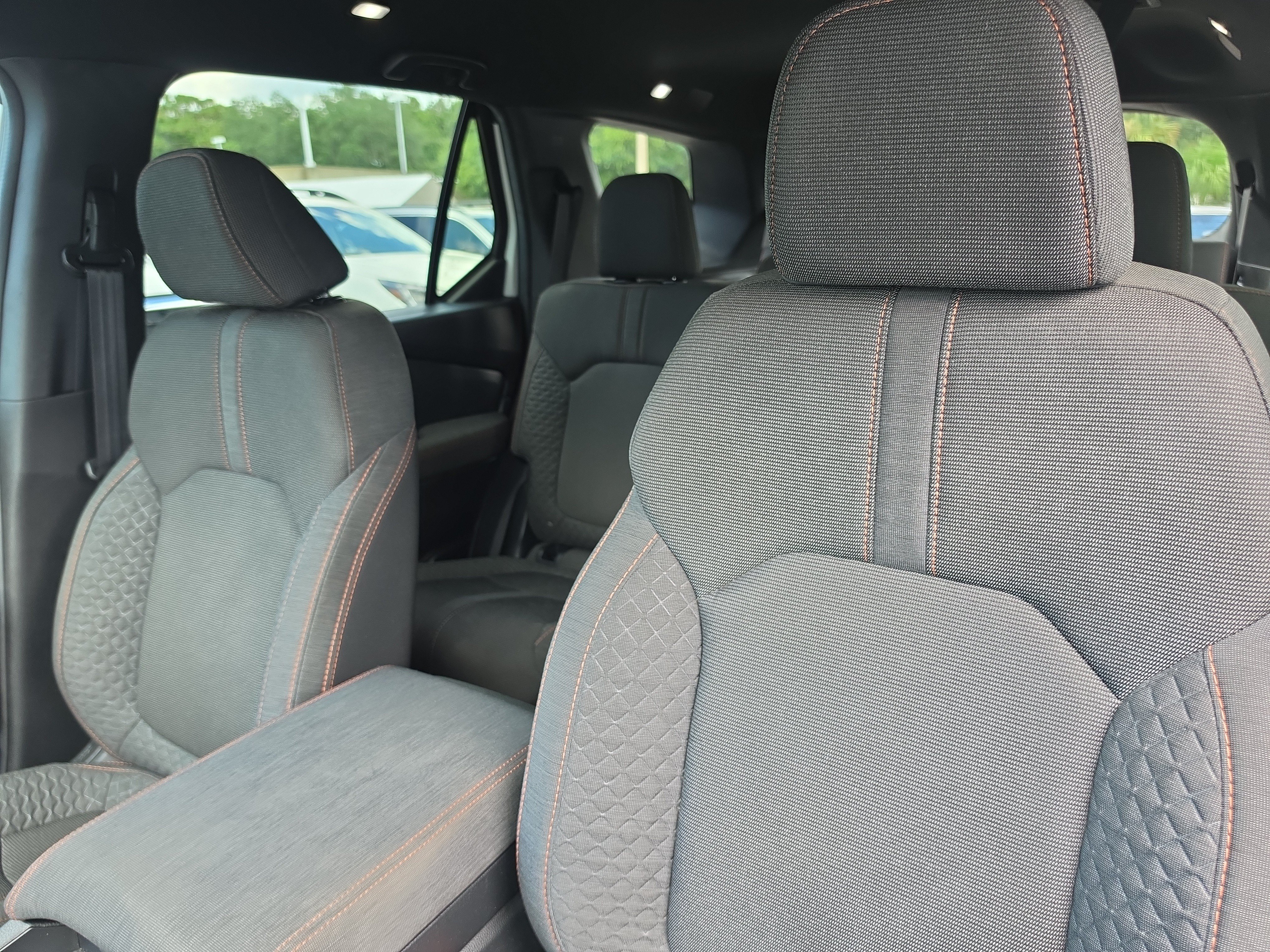 Used 2025 Honda Pilot Sport image 22