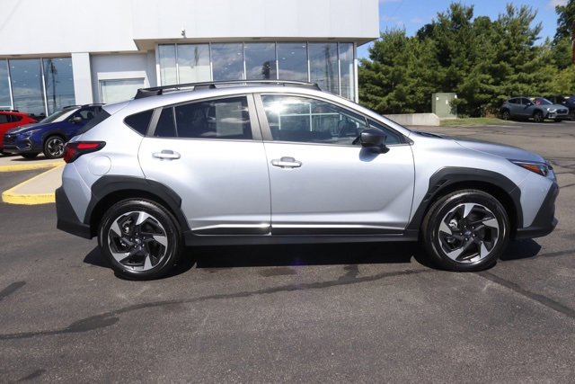 Certified 2025 Subaru Crosstrek 2.5i Limited w/ Crosstrek Mirror Package image 2