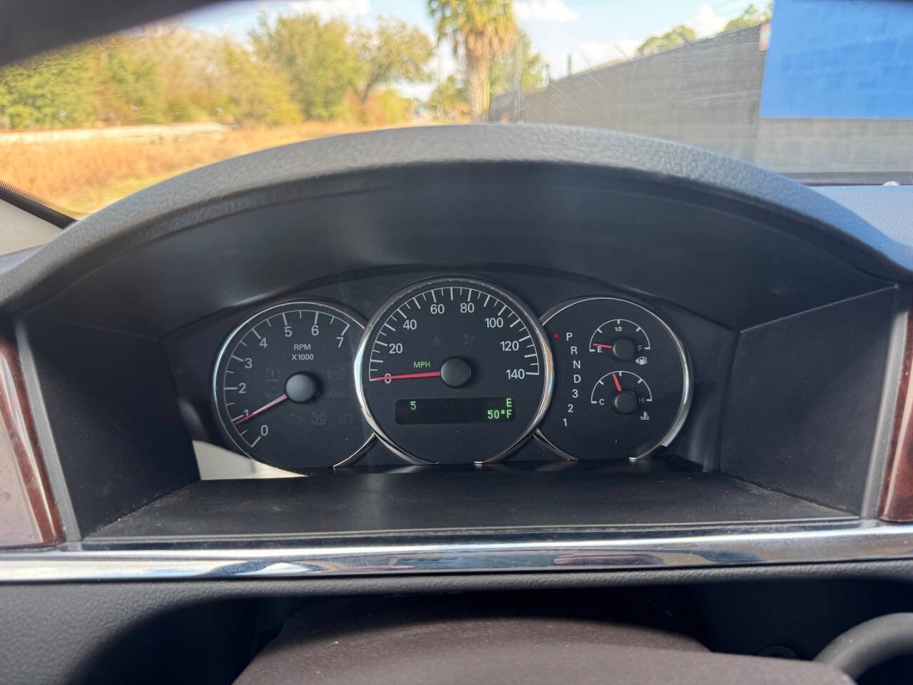 Used 2009 Buick LaCrosse CX image 9