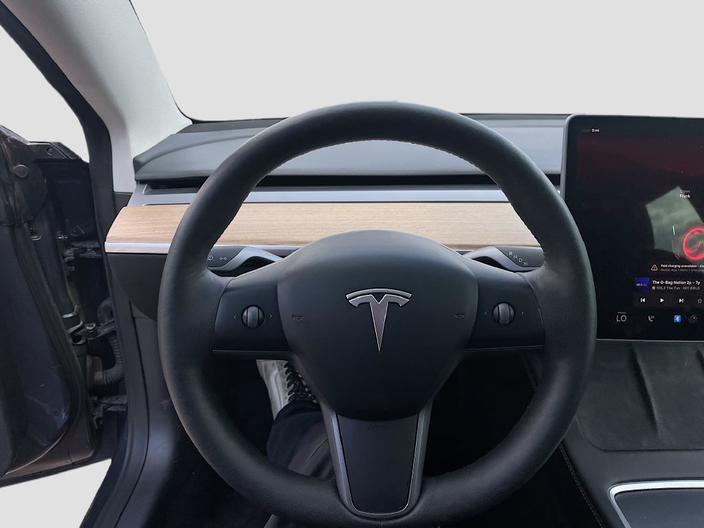 Used 2023 Tesla Model 3 Standard Range RWD image 11