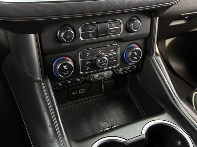 Used 2023 Chevrolet Suburban Premier image 21