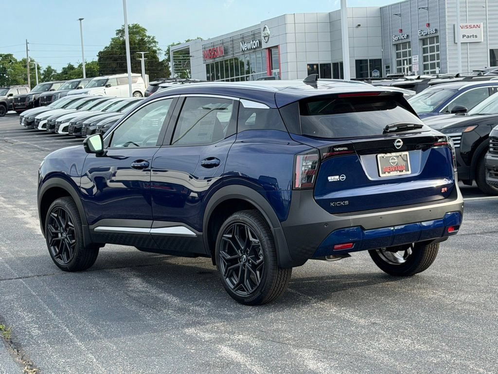 New 2026 Nissan Kicks SR FWD image 6
