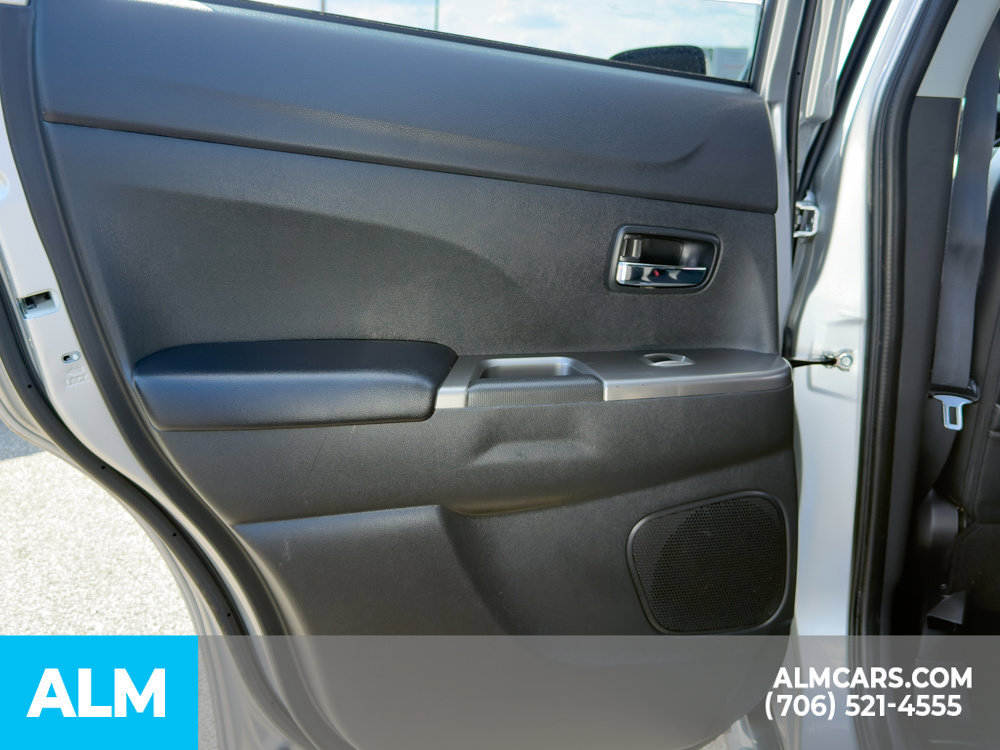Used 2024 Mitsubishi Outlander Sport SE AWD/4WD image 10
