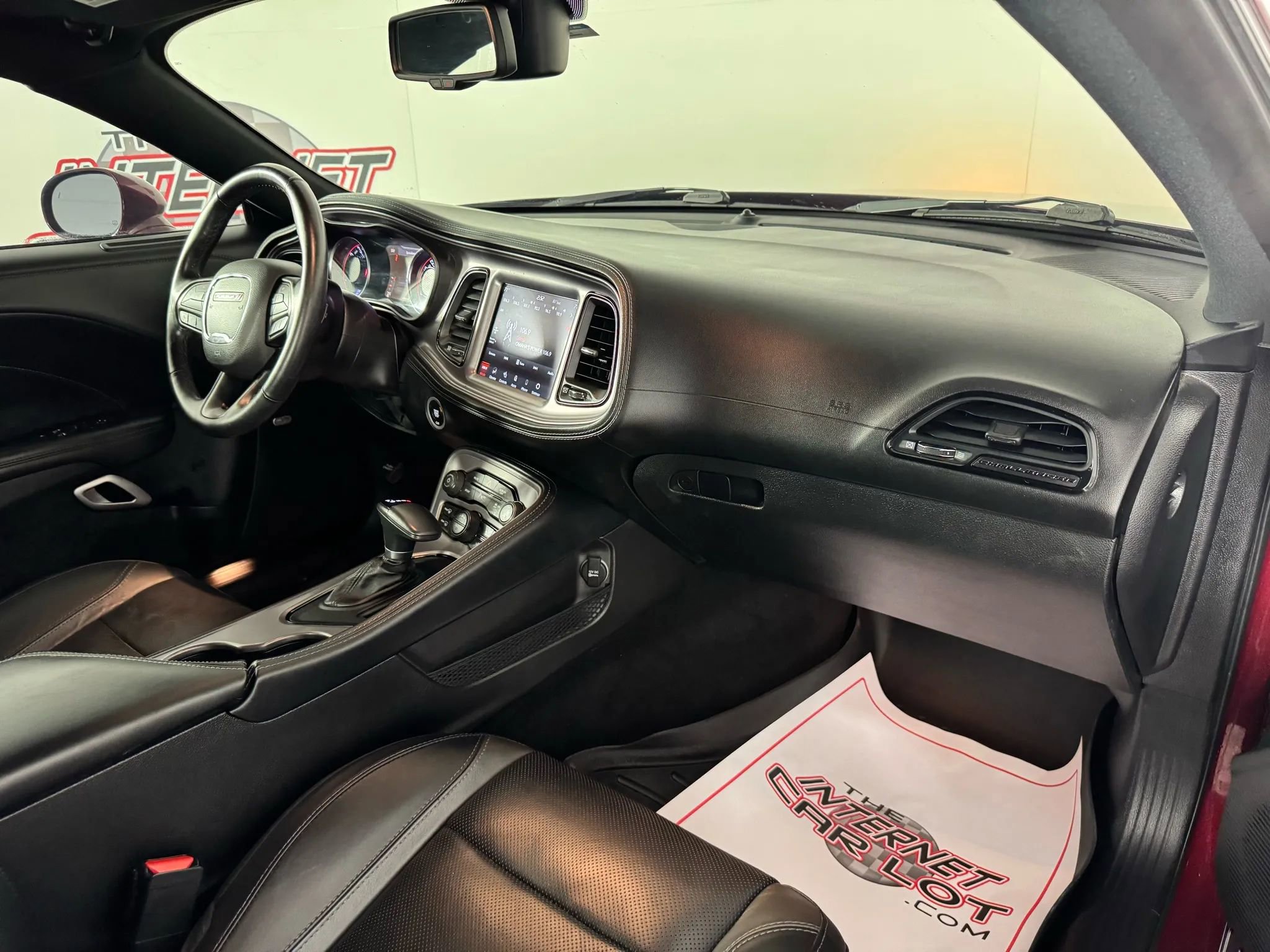 Used 2023 Dodge Challenger SXT w/ Plus Package image 12