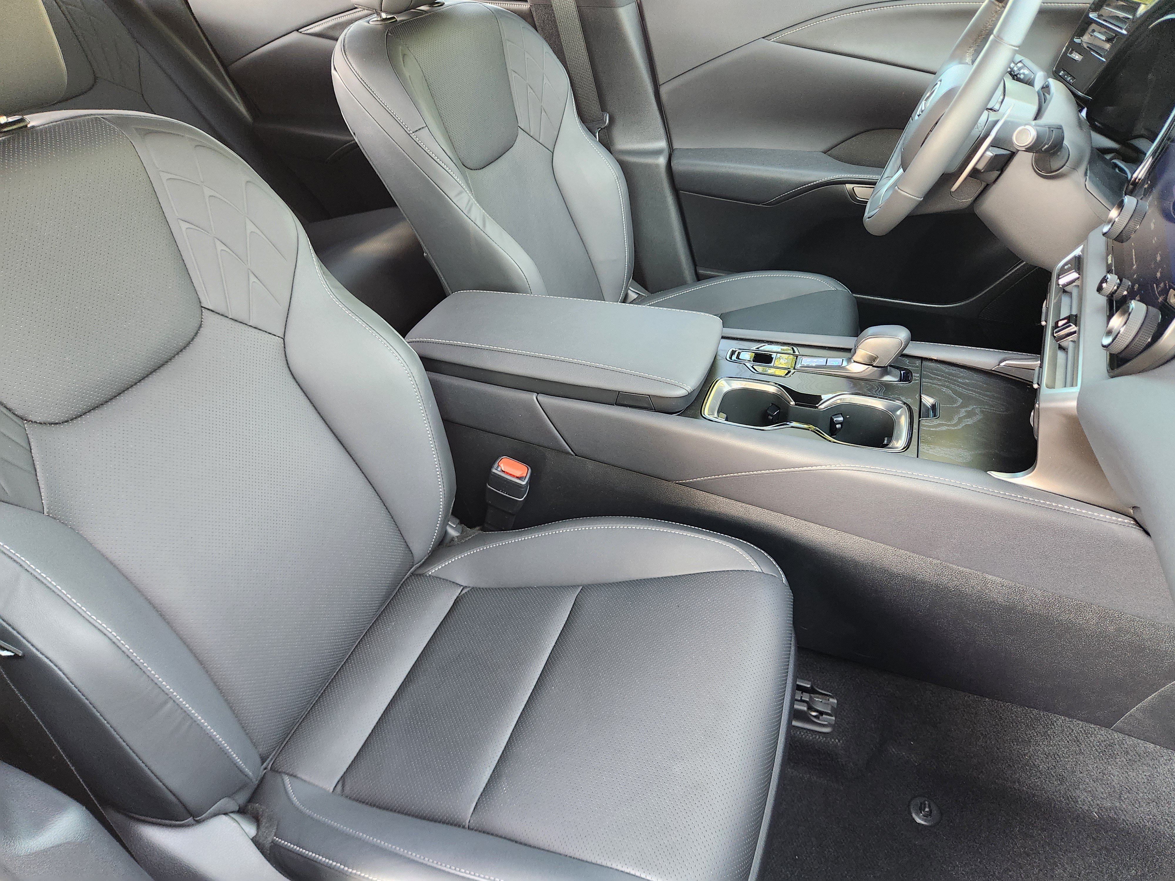 Certified 2024 Lexus RX 350 Premium w/ Convenience Package FWD image 6