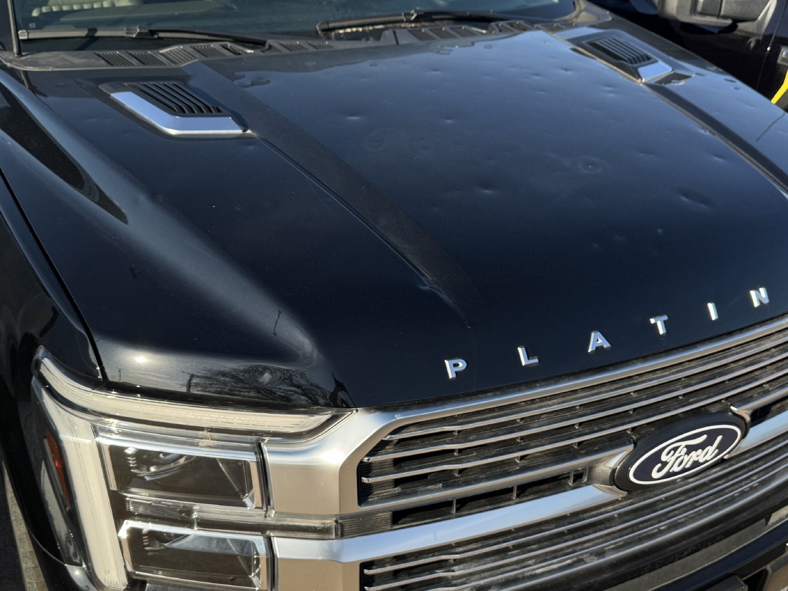 Used 2025 Ford F150 Platinum w/ Equipment Group 703A Plus AWD/4WD image 9
