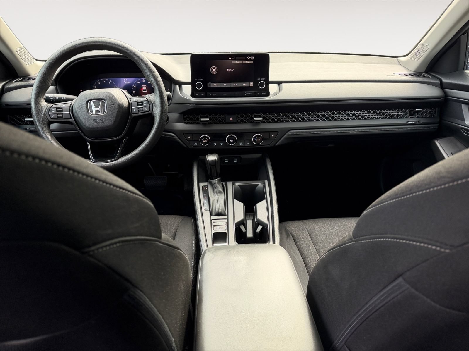 Used 2023 Honda Accord EX image 10