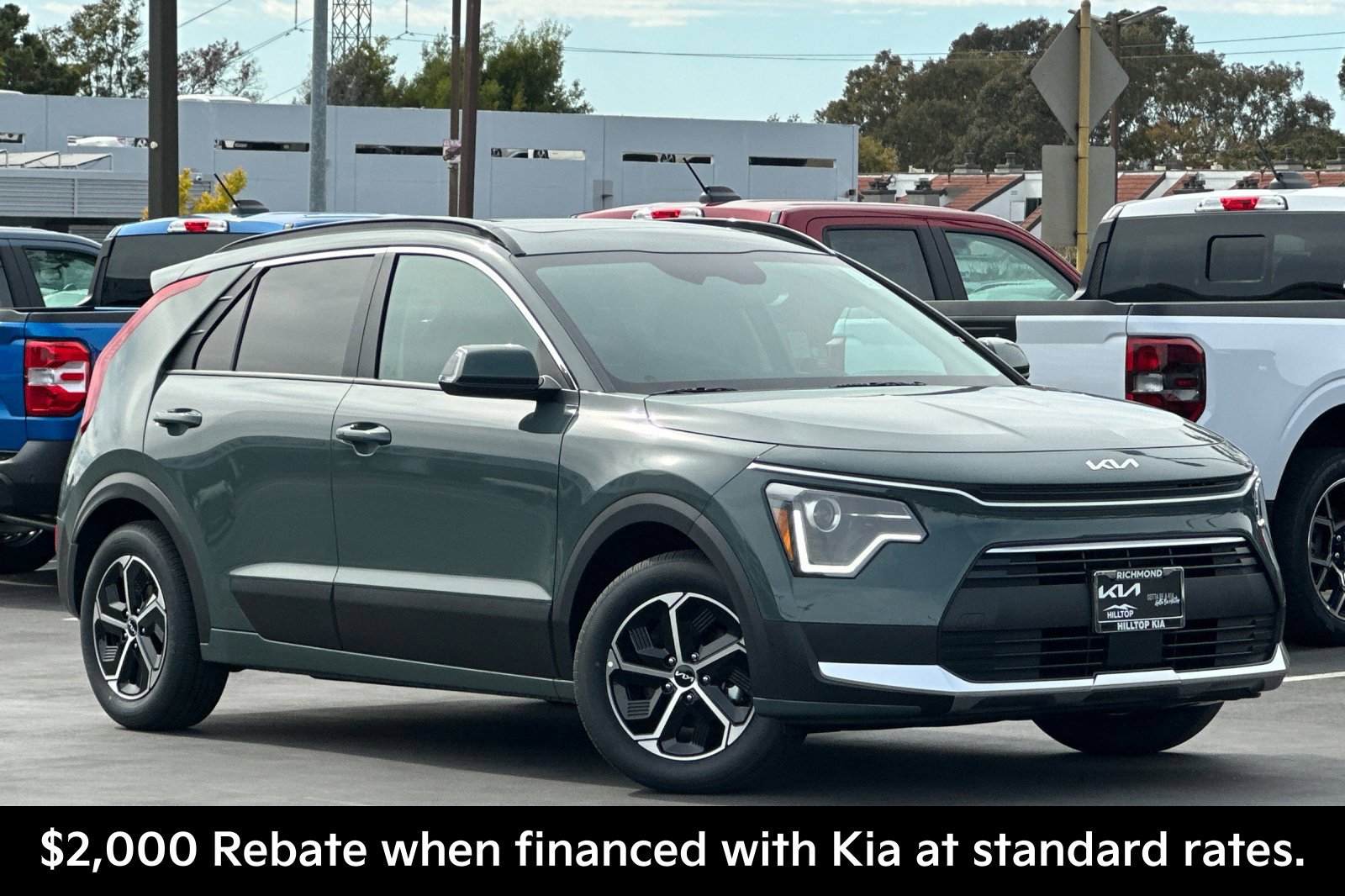 New 2026 Kia Niro EX w/ EX Premium Package FWD image 2