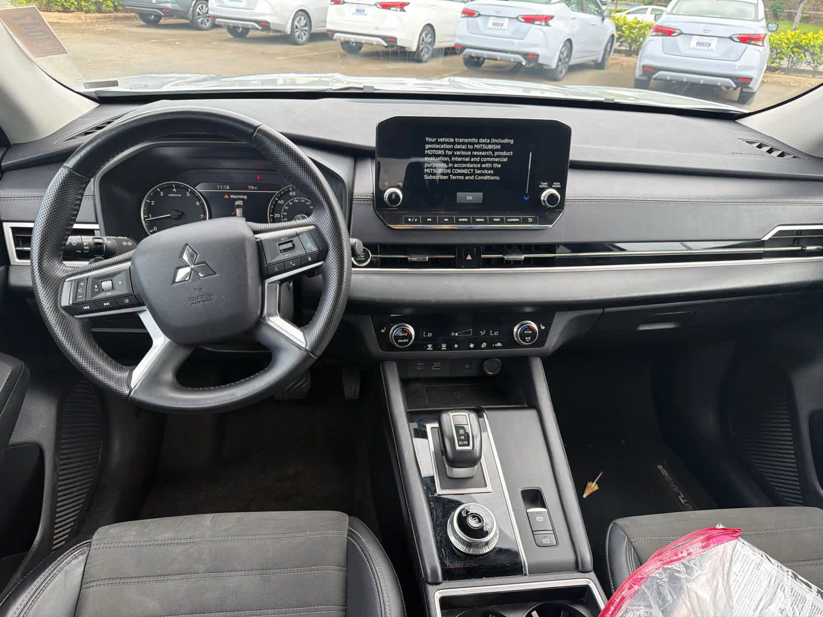 Used 2024 Mitsubishi Outlander SE image 9