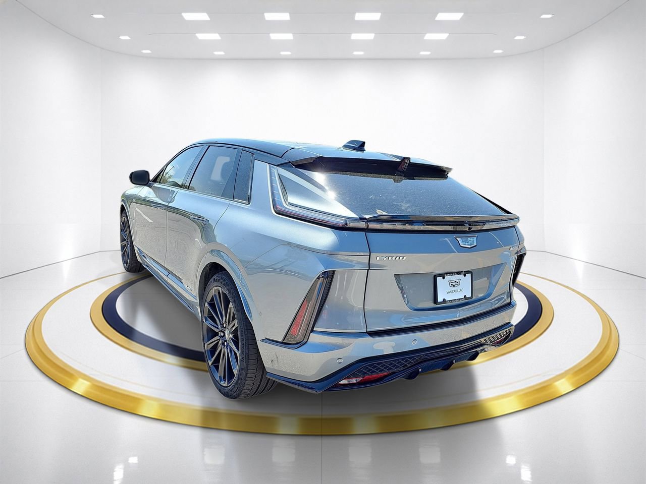 New 2026 Cadillac Lyriq V AWD/4WD image 7