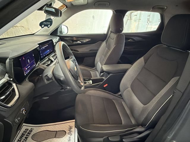 Certified 2025 Chevrolet TrailBlazer LT AWD/4WD image 11