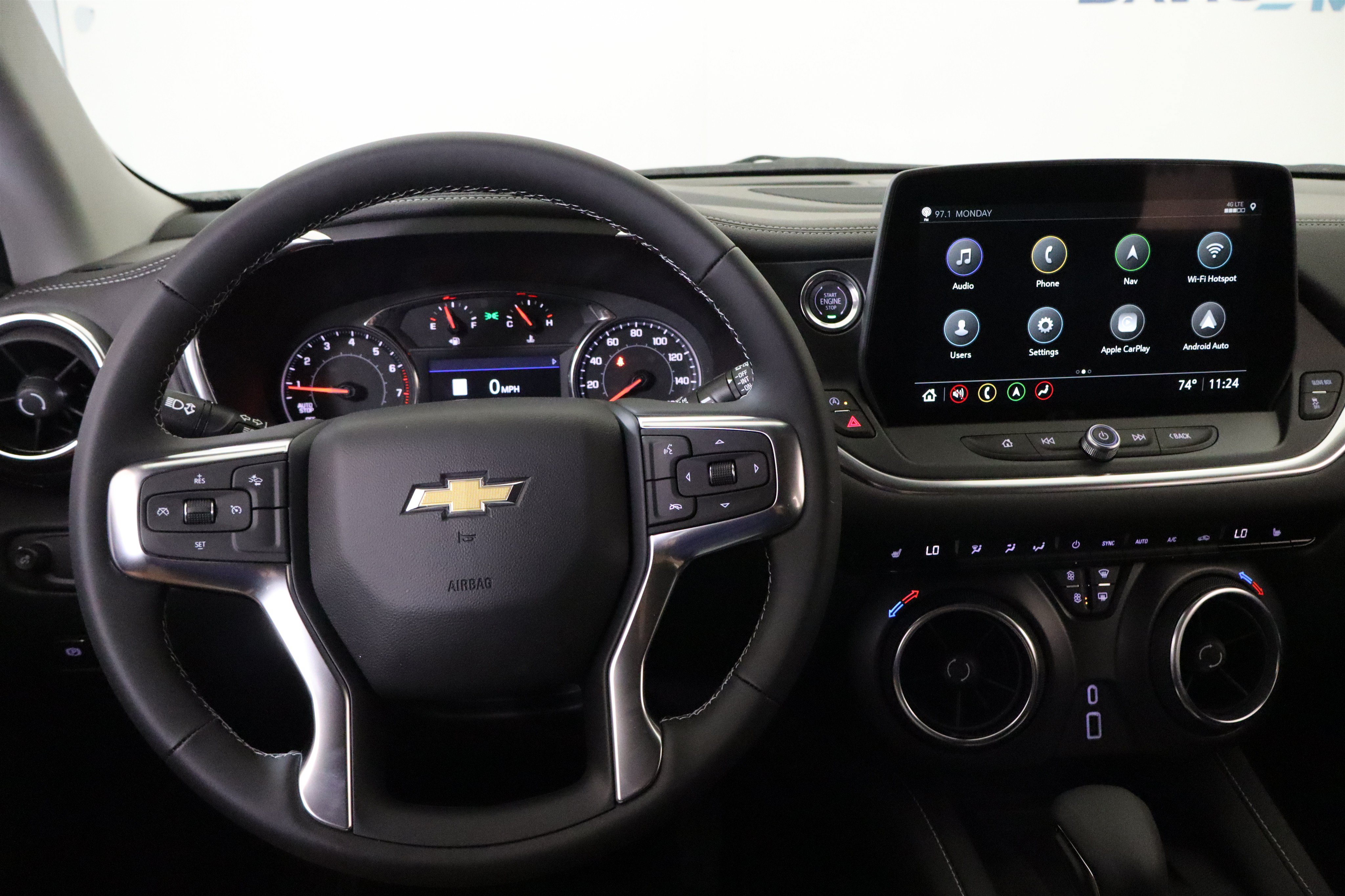 New 2026 Chevrolet Blazer LT w/ Sound & Technology Package FWD image 24