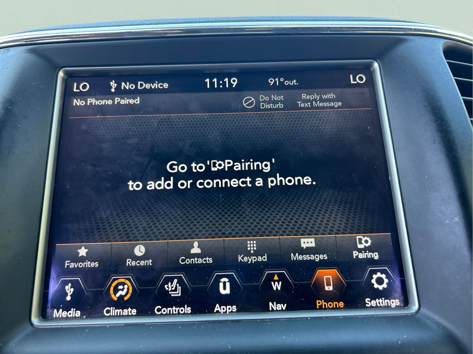 Used 2018 Jeep Grand Cherokee Altitude RWD image 29