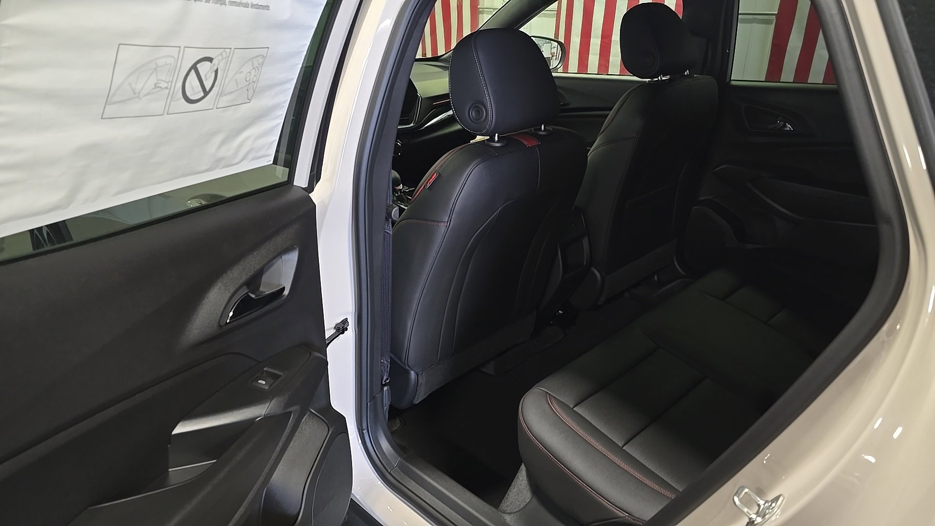 New 2026 Chevrolet Trax RS w/ Sunroof Package image 12