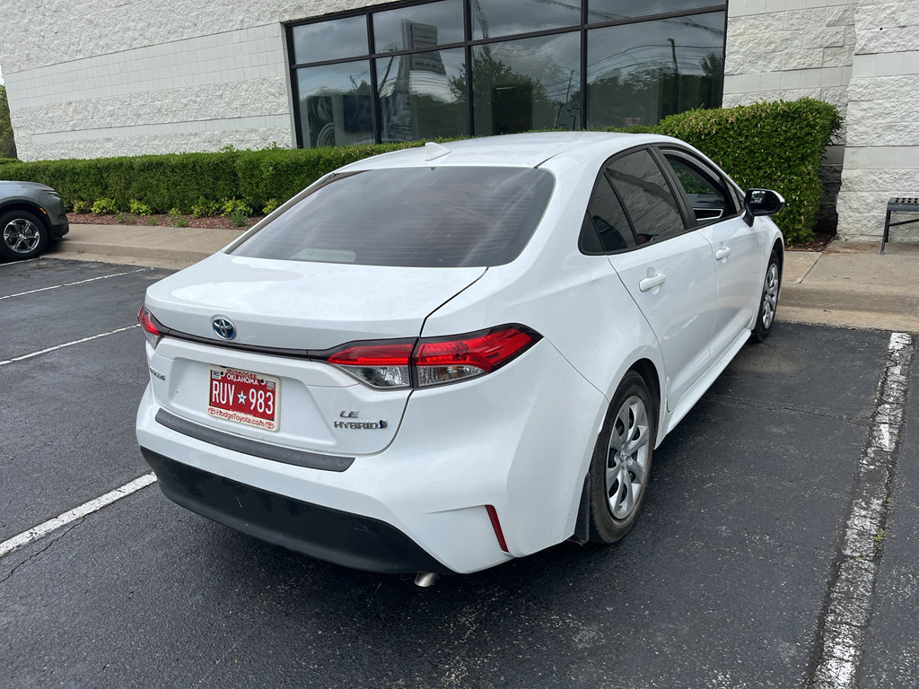 Used 2024 Toyota Corolla LE FWD image 4