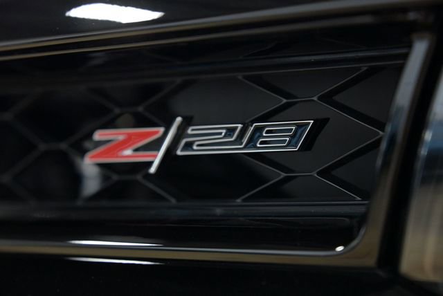 Used 2015 Chevrolet Camaro Z/28 RWD image 4