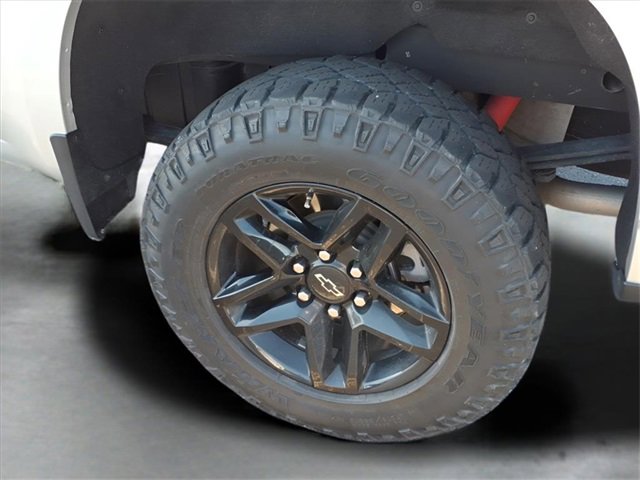 Used 2020 Chevrolet Silverado 1500 Custom Trail Boss w/ Custom Convenience Package image 25