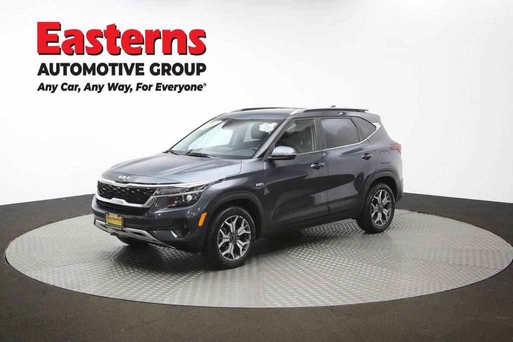 Used 2023 Kia Seltos EX image 57