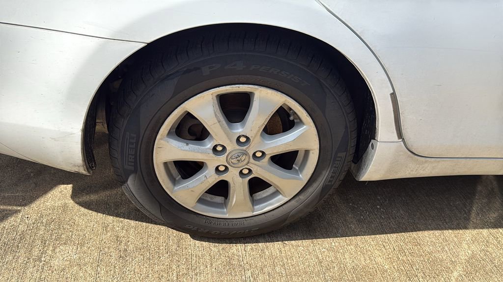 Used 2011 Toyota Camry LE w/ LE Extra-Value Pkg image 10