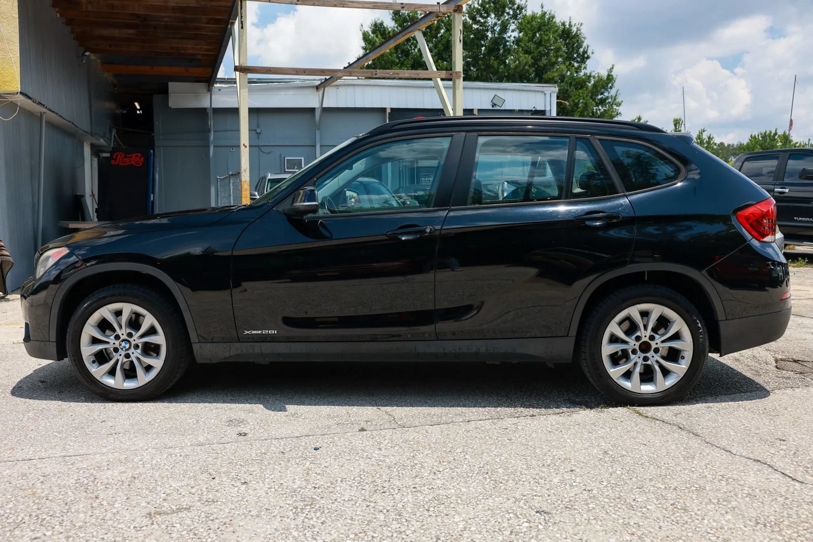Used 2014 BMW X1 xDrive28i AWD/4WD image 3