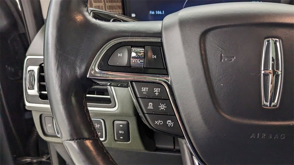 Used 2023 Lincoln Navigator Black Label image 34