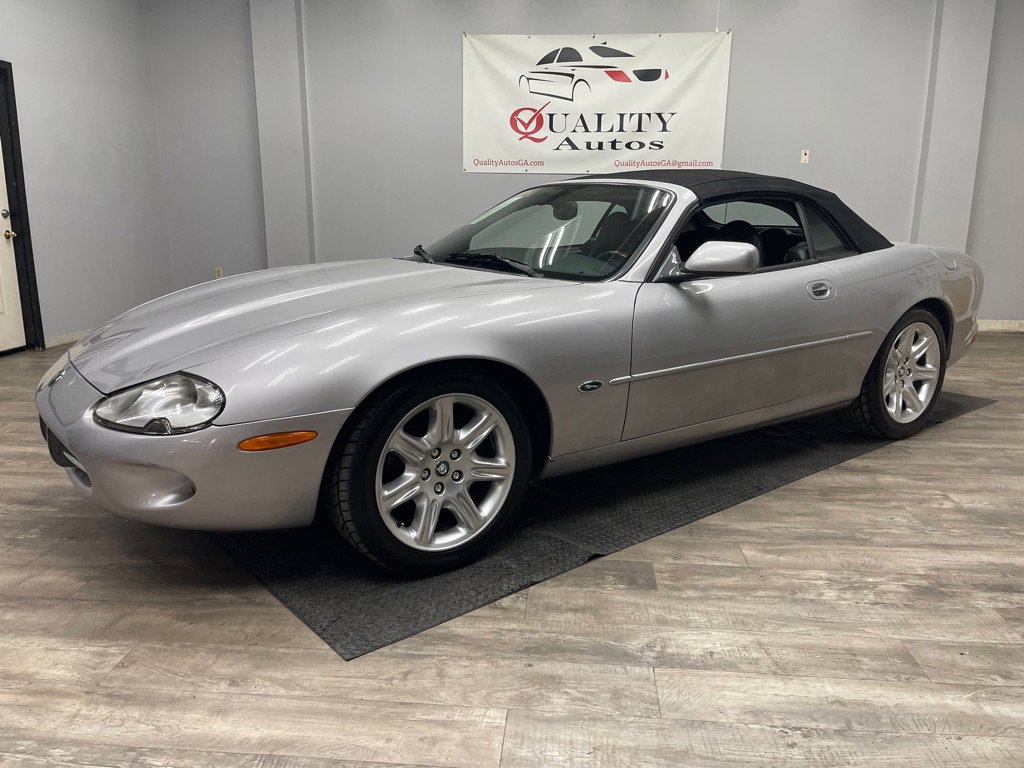 Used 2000 Jaguar XK8 Convertible image 10