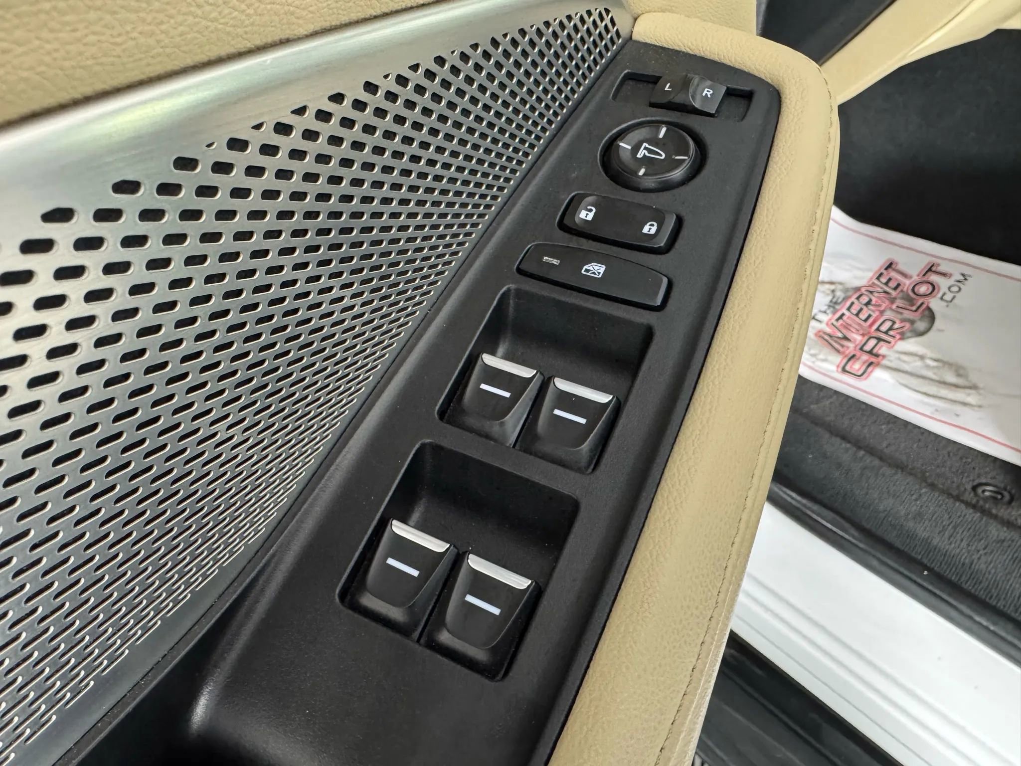 Used 2022 Acura MDX SH-AWD image 45