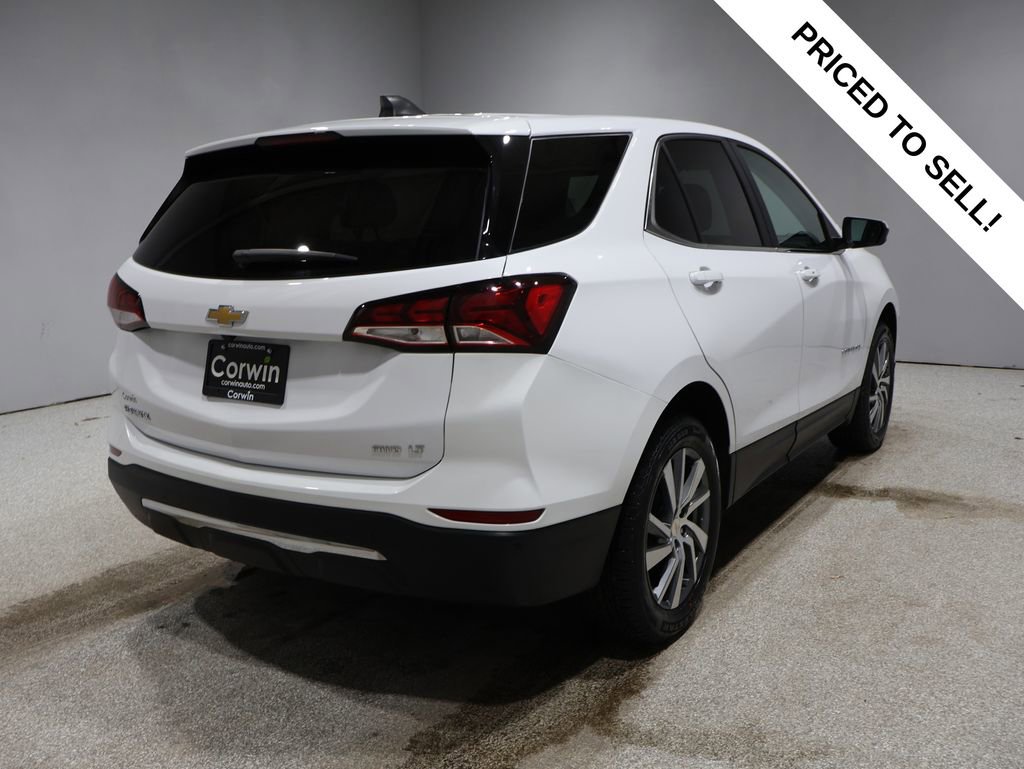 Used 2022 Chevrolet Equinox LT image 2