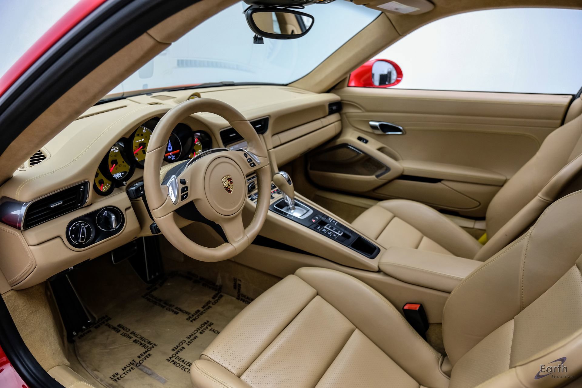 Used 2014 Porsche 911 Turbo S AWD/4WD image 2