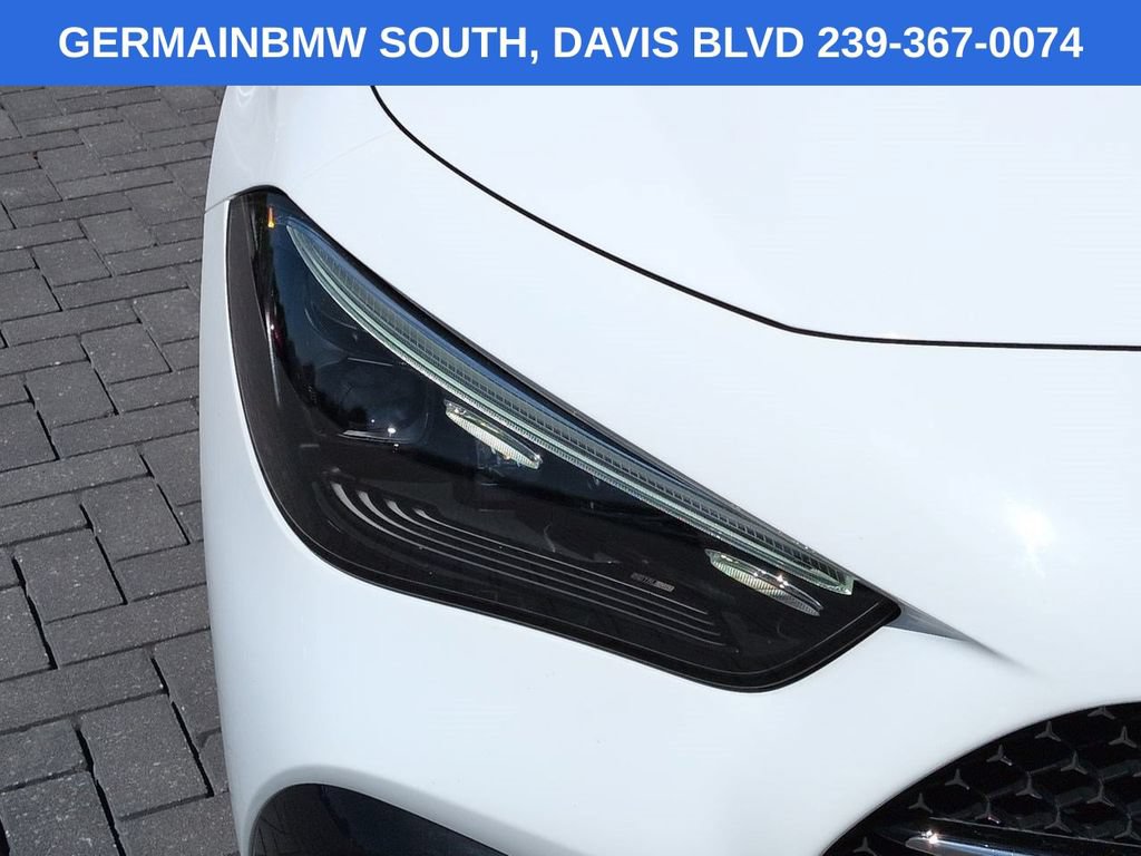 Used 2025 Mercedes-Benz CLE 300 4MATIC Coupe image 11