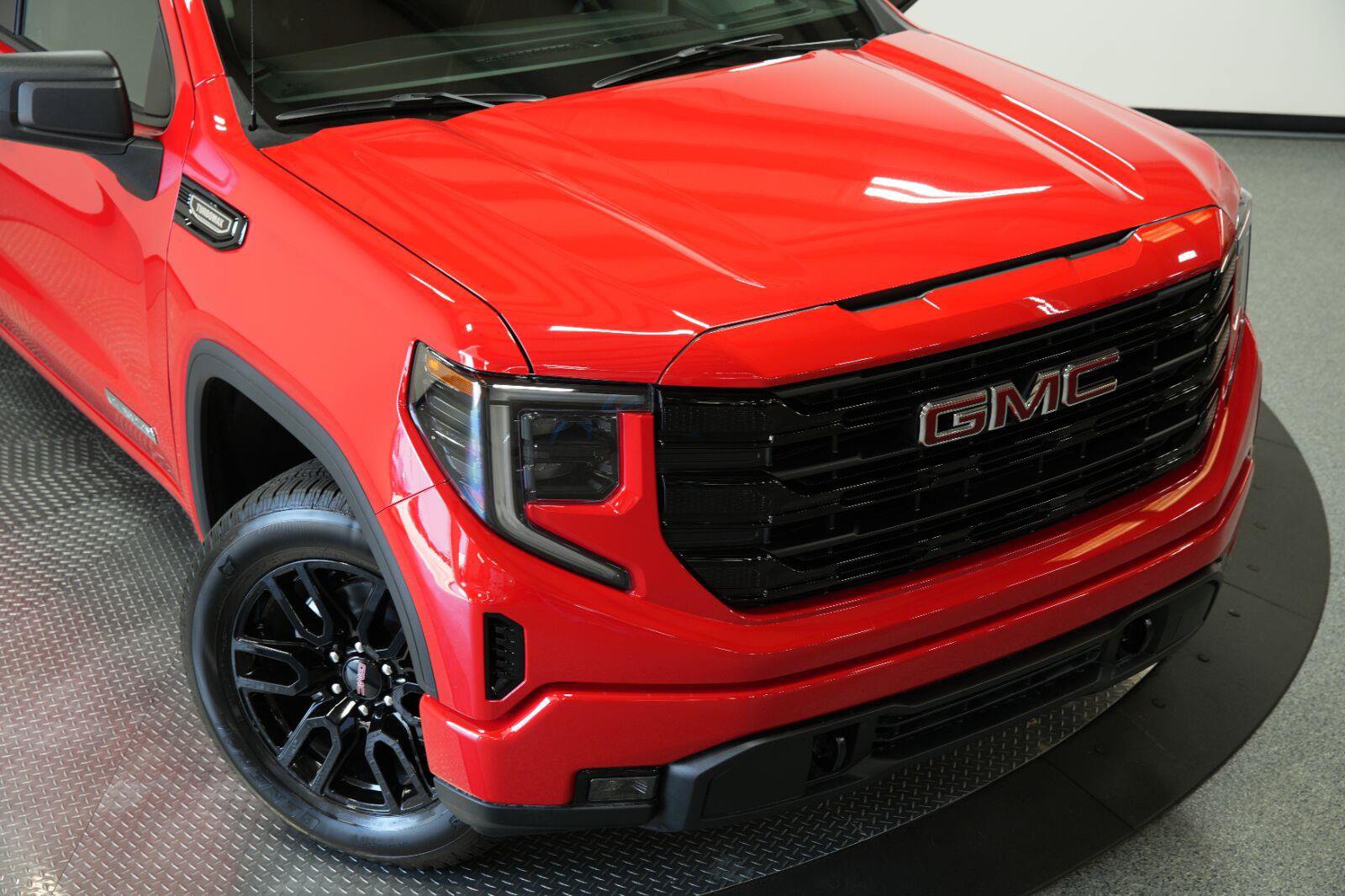 New 2026 GMC Sierra 1500 Elevation AWD/4WD image 49